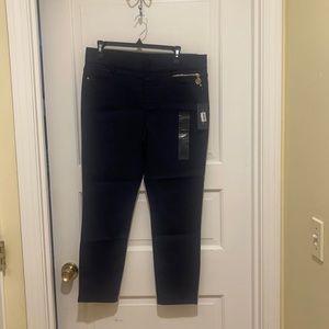 5- Pocket Leggings
